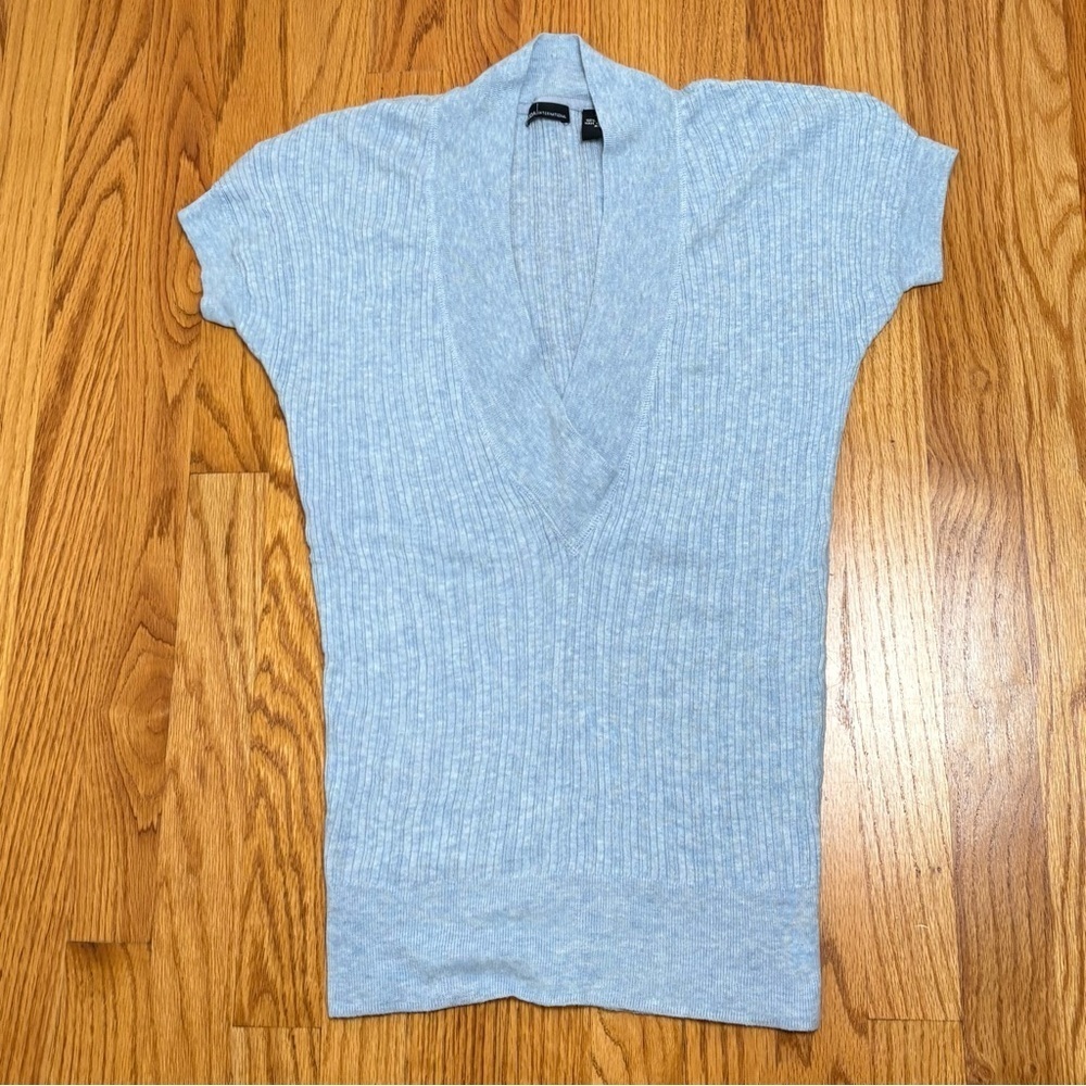 MODA INTERNATIONAL Vintage Y2K Sky Blue V-Neck Ribbed Cotton Short Sleeve Top - Picture 8 of 13